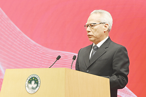 ◎ 行政長官岑浩輝在開幕式上致辭。