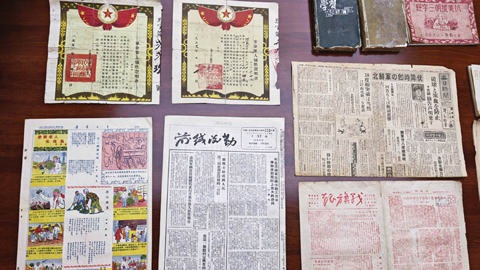 抗美援朝紀念館獲贈二十件抗美援朝文物史料。(王小文 攝)