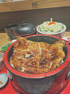 ◎ 鰻魚飯套餐。