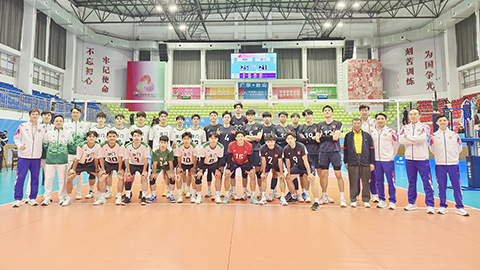 ◎ 港澳男排在全運賽場合照。