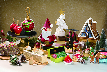 ◎ 永利皇宮甜藝廊和永利澳門湖畔意廊推出造型別緻的佳節甜點。