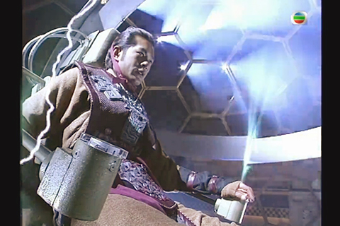 ◎ 項少龍坐時光機返回古代。