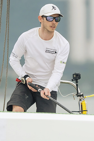 ◎ 法國船長Aurelien Pierroz在帆船賽積分榜領先。