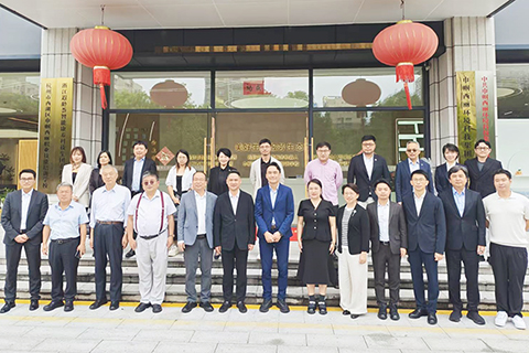 ◎ 交流團參觀杭州遐齡交互智能服務機器人有限公司。