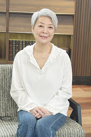 ◎ 七十一歲金燕玲接受訪問。