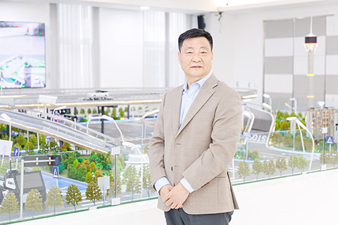 ◎ 智慧城市物聯網全國重點實驗室講座教授—須成忠。